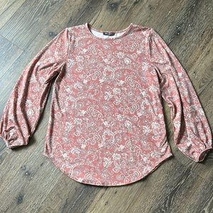 NWT - Bombom Bubble Sleeve Top